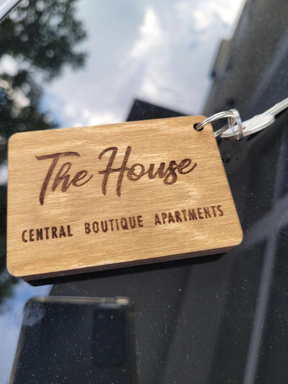 The House - Central Boutique Apartments Kyustendil ภายนอก รูปภาพ