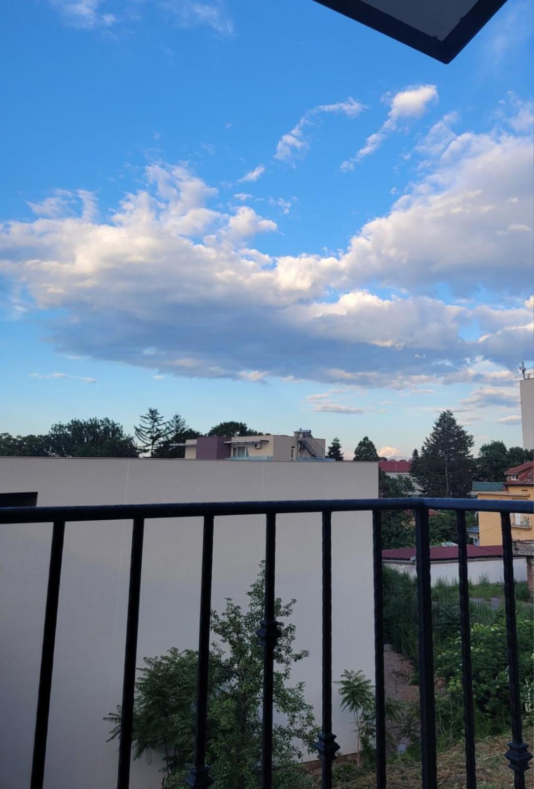 The House - Central Boutique Apartments Kyustendil ภายนอก รูปภาพ